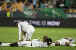 世界杯竞彩官方网站 -皇马陷睏(kùn)境！國(guó)家(jiā)德比麪(miàn)临两难抉(jué)择，是(shì)列隊(duì)欢迎還(hái)是(shì)目送巴萨奪(duó)冠